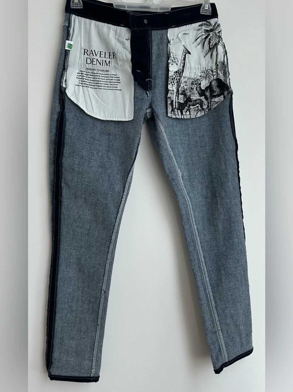 Banana Republic Traveler Denim Skinny Jeans in Dark Blue (NWOT)